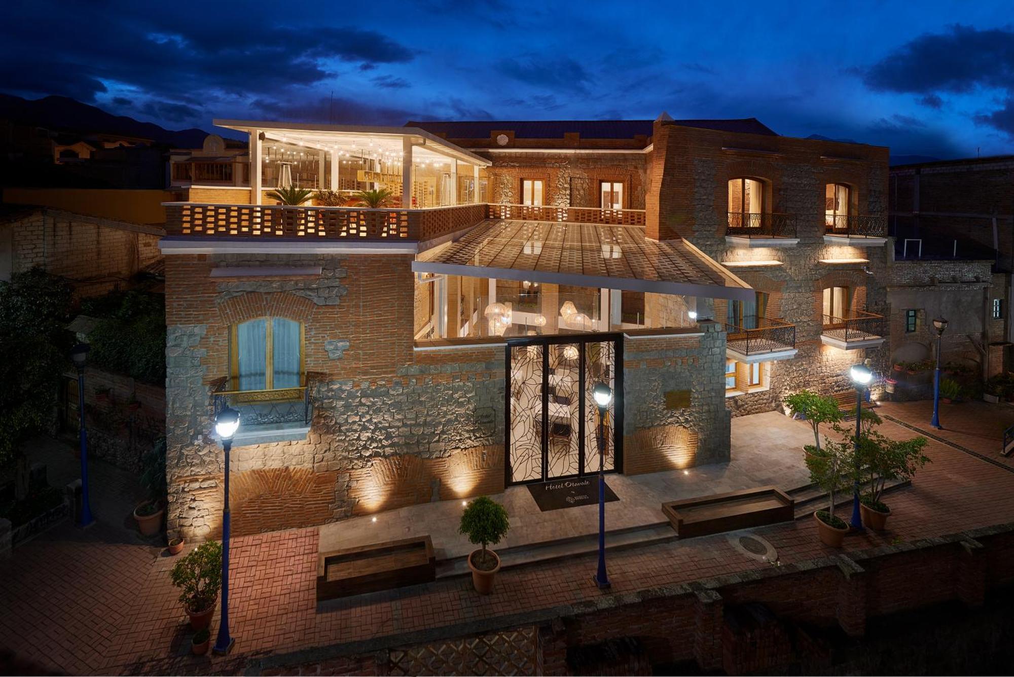 Hotel Отавало Экстерьер фото